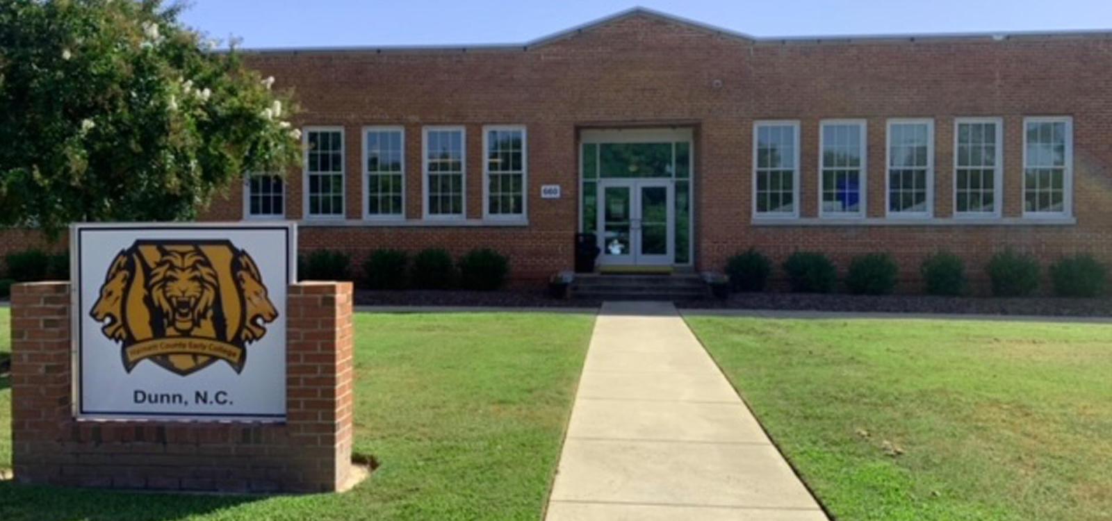 Harnett County Early College at the Dunn Center, 十大足彩平台 Location